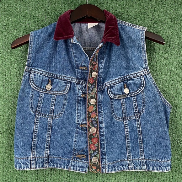 VTG 90’s Lee Riveted Floral Tapestry Cropped Jean Vest Women’s Medium USA Made - Picture 1 of 8